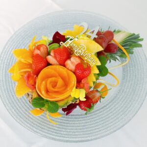 桶川の予約制カットフルーツギフト工房お誕生日の商品パイナップルボート